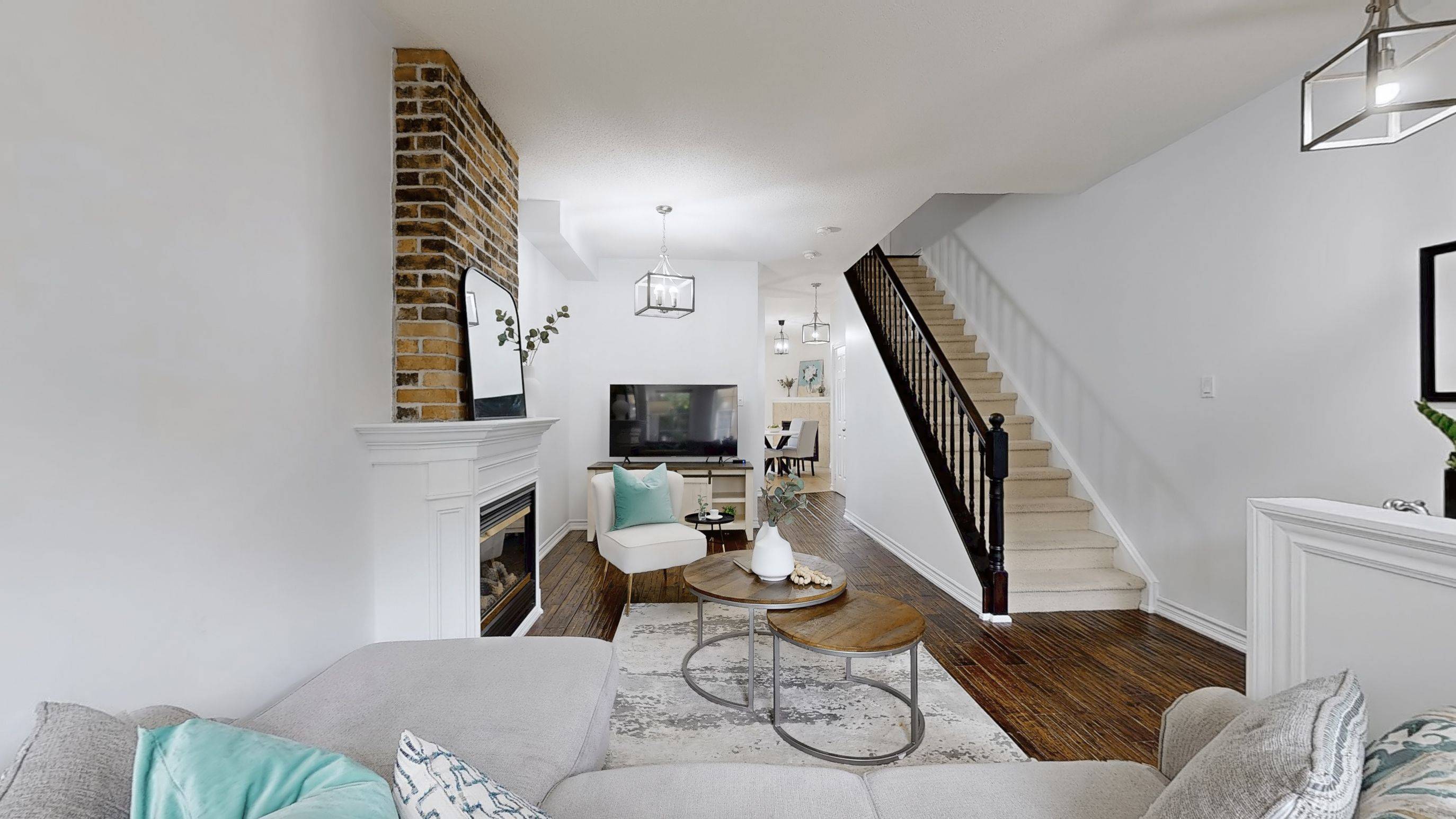 Toronto W02, ON M6P 4H9,180 Rankin CRES
