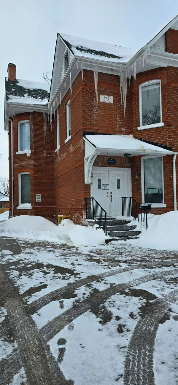 Brampton, ON L6X 1N3,247 Main ST N