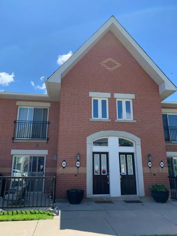 1701 Lampman AVE #706, Burlington, ON L7L 6R7