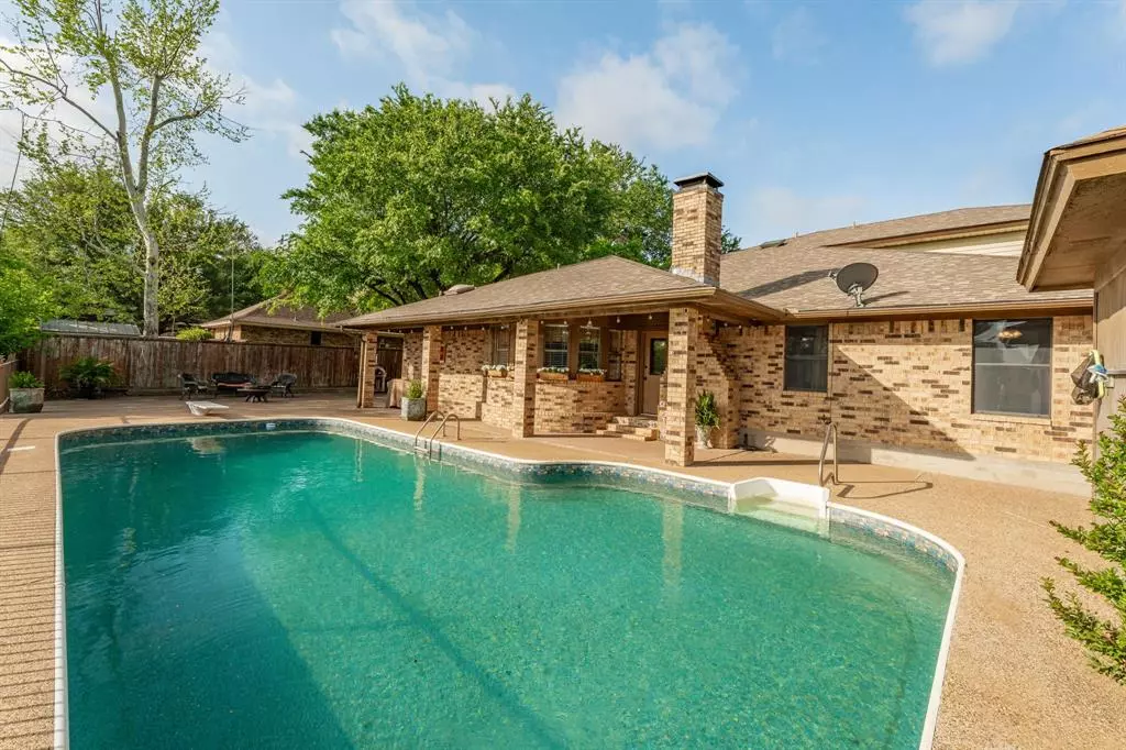 Stephenville, TX 76401,107 Byron Nelson Street