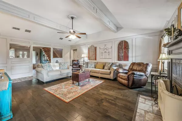 Stephenville, TX 76401,107 Byron Nelson Street