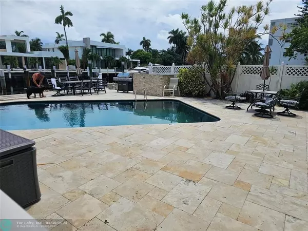 Fort Lauderdale, FL 33301,54 Isle Of Venice Drive #3