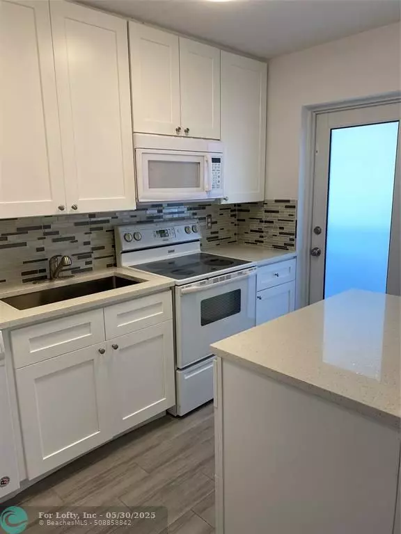 4502 N Federal Hwy #327C, Lighthouse Point, FL 33064