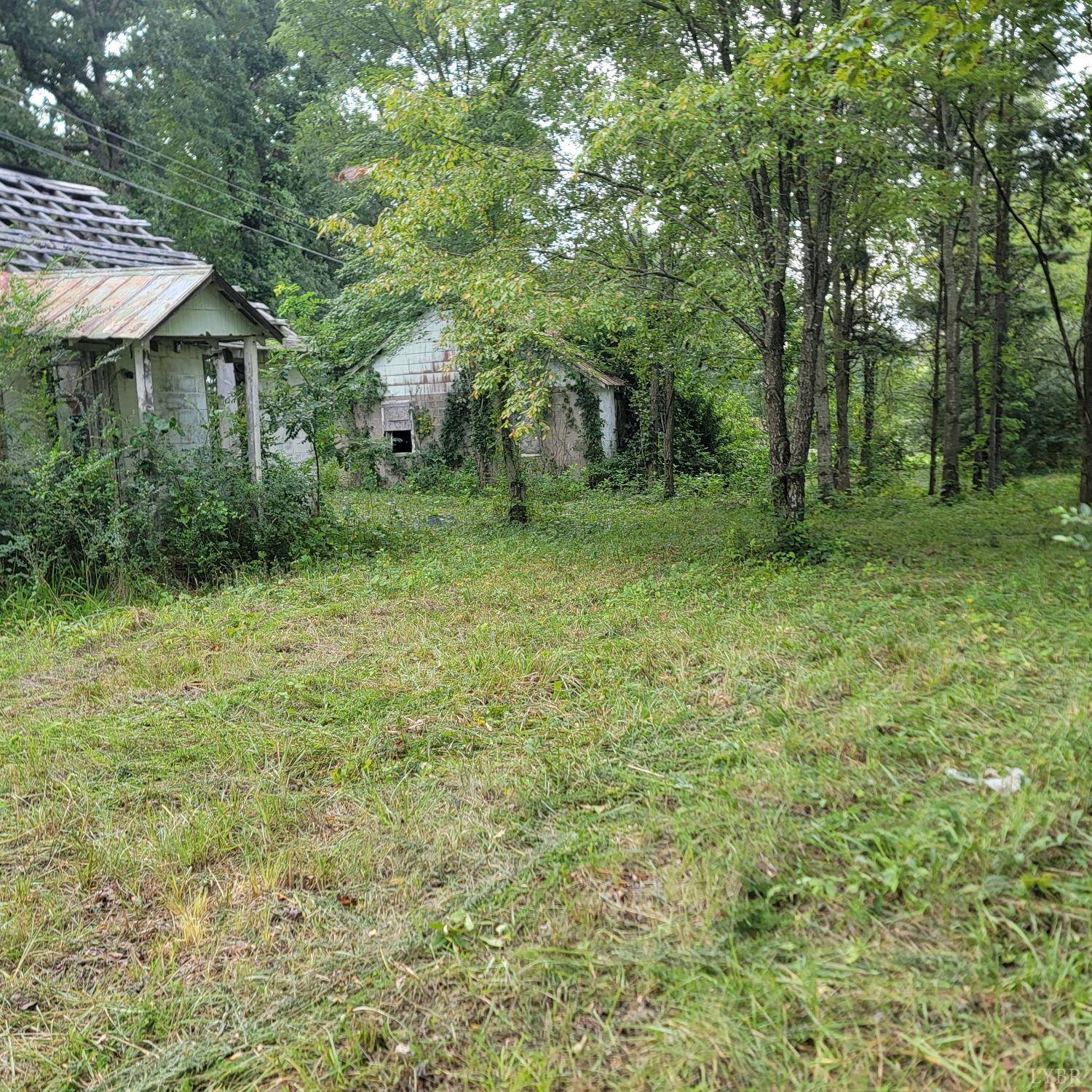Gladys, VA 24554,2716 Long Island RD