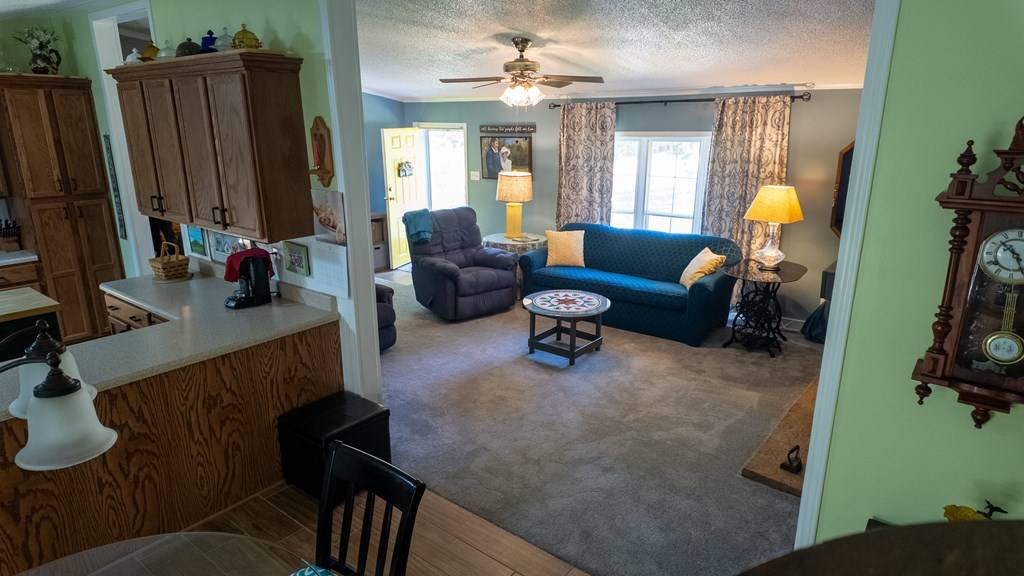 Critz, VA 24082,367 Oak Hill Ln