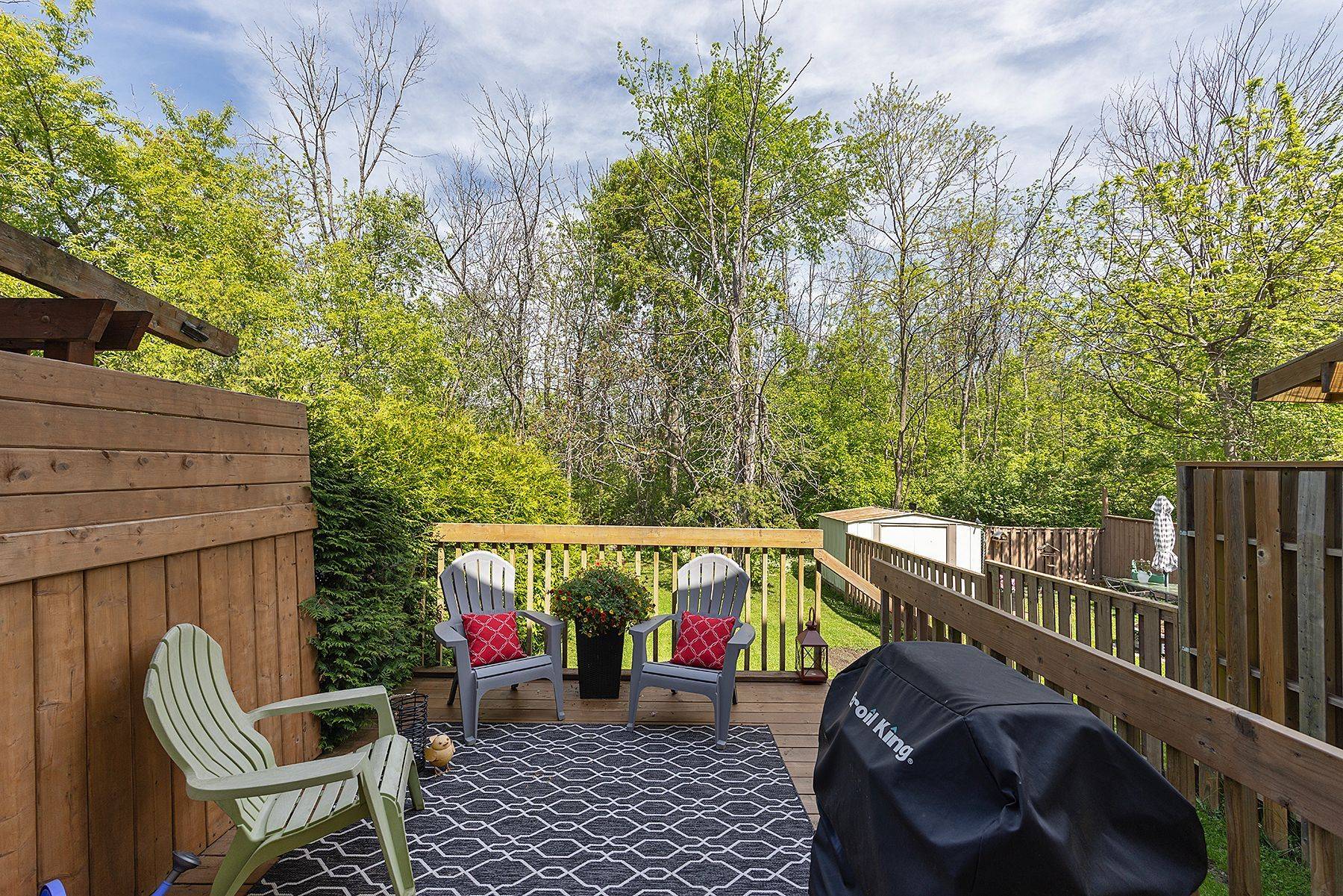 Gananoque, ON K7G 3E2,546 Garden ST