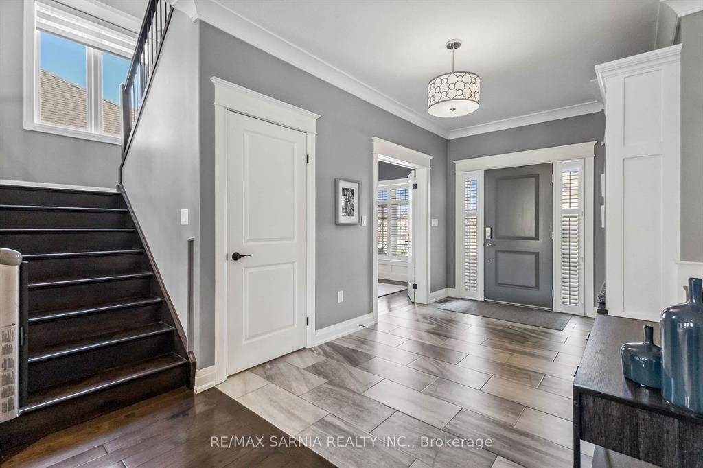 Strathroy-caradoc, ON N7G 2M2,428 Darcy DR