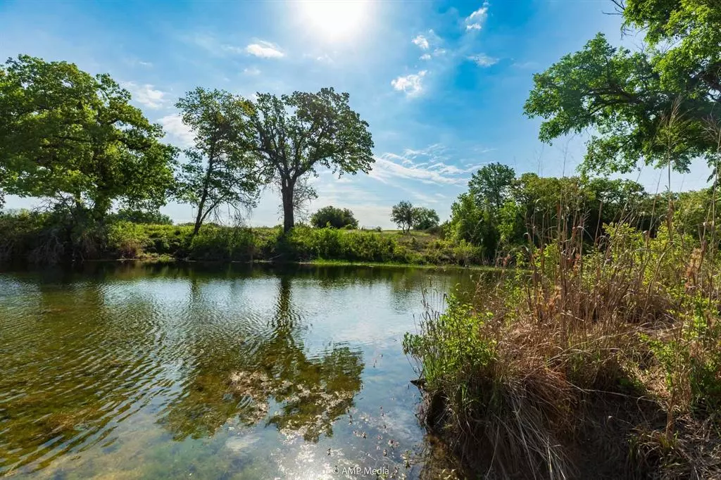 Stephenville, TX 76401,5090 County Road 182