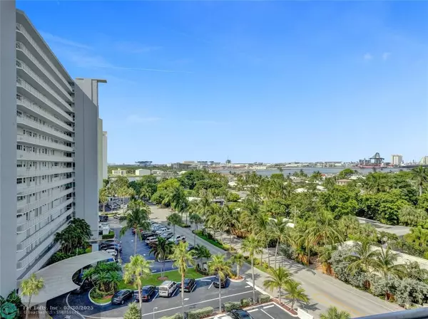 Fort Lauderdale, FL 33316,1900 S Ocean Dr #812