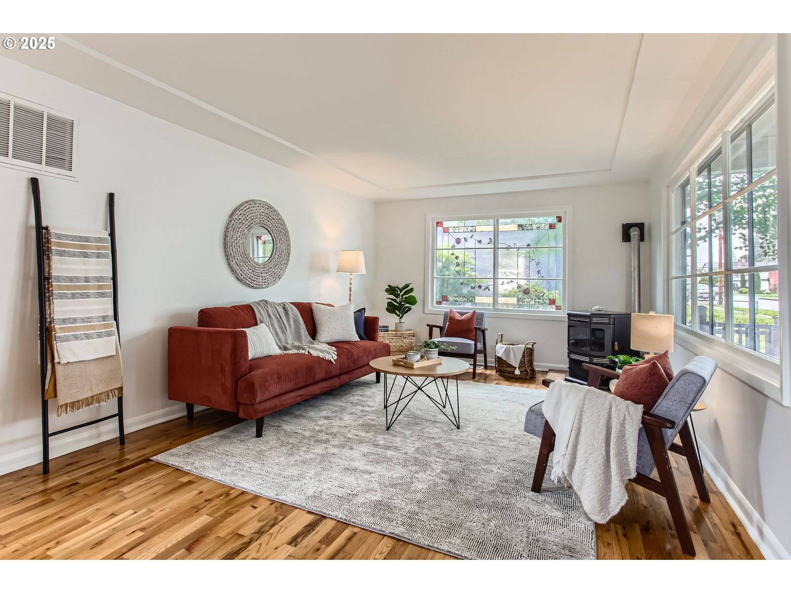 Gladstone, OR 97027,356 W DARTMOUTH ST