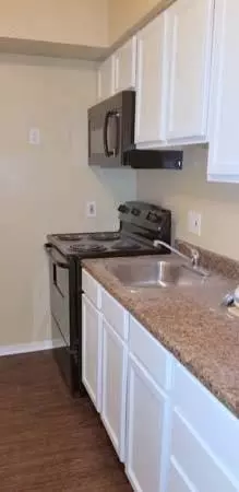 Ennis, TX 75119,105 E Tyler Street