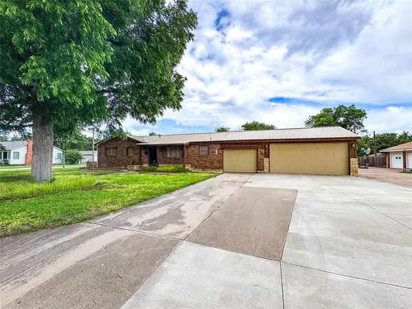 Haskell, TX 79521,1001 N Avenue H