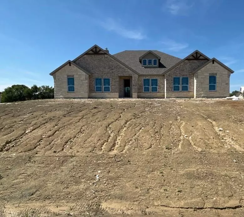Van Alstyne, TX 75495,403 Indian Creek Road