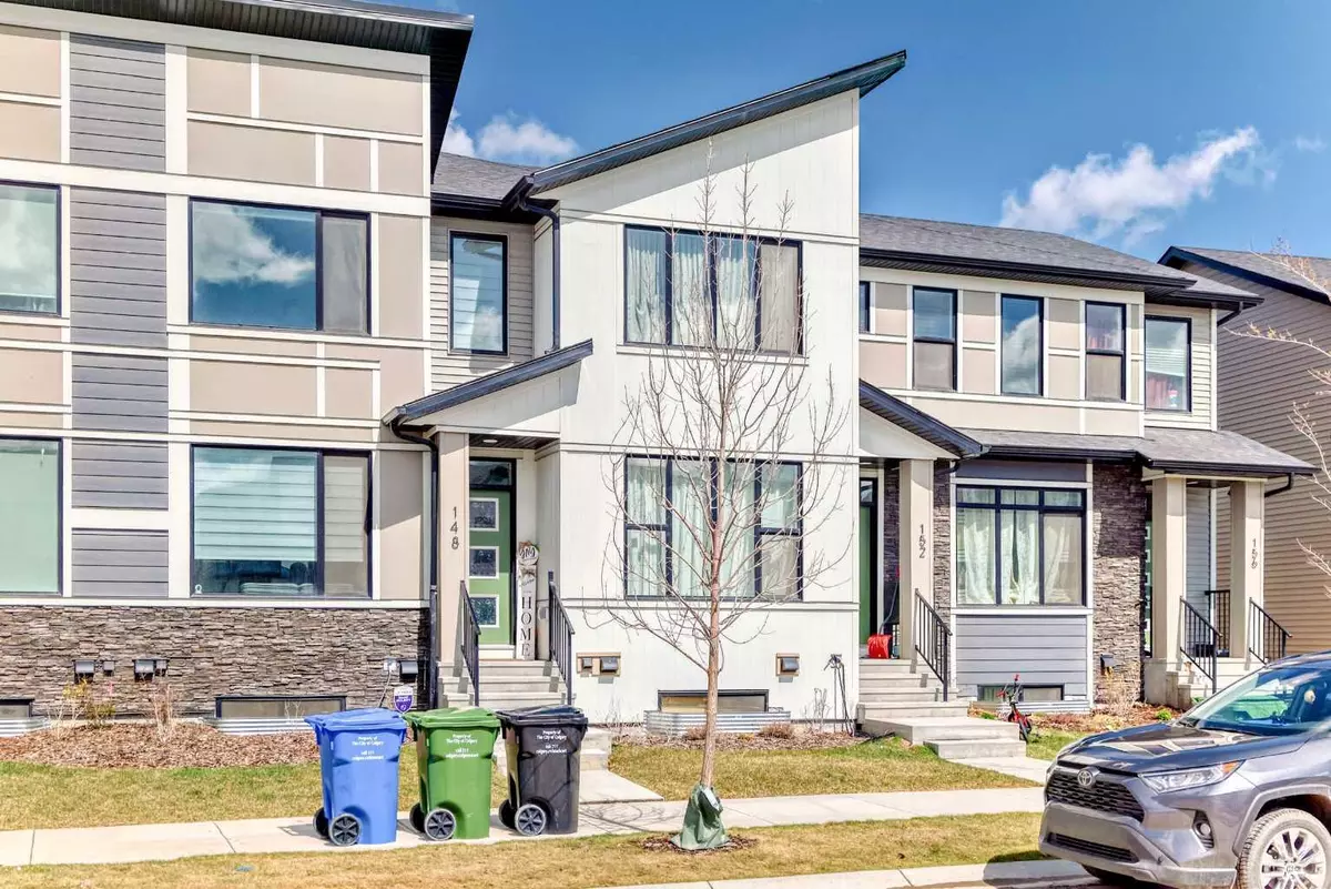Calgary, AB T2A7G5,148 Belvedere AVE SE