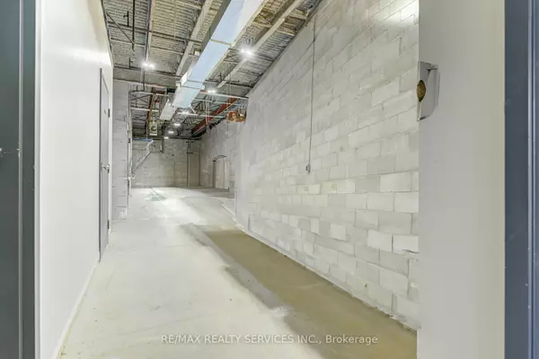 Mississauga, ON L5T 2M9,6660 Kennedy RD ##16