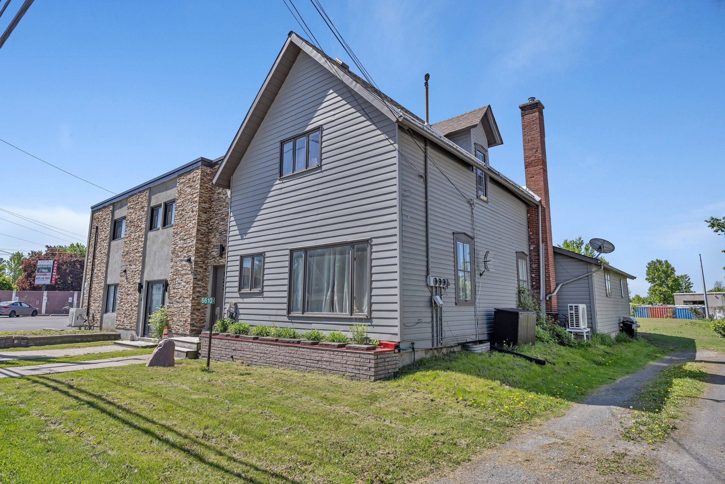 Manotick - Kars - Rideau Twp And Area, ON K0A 2T0,6610 FOURTH LINE RD