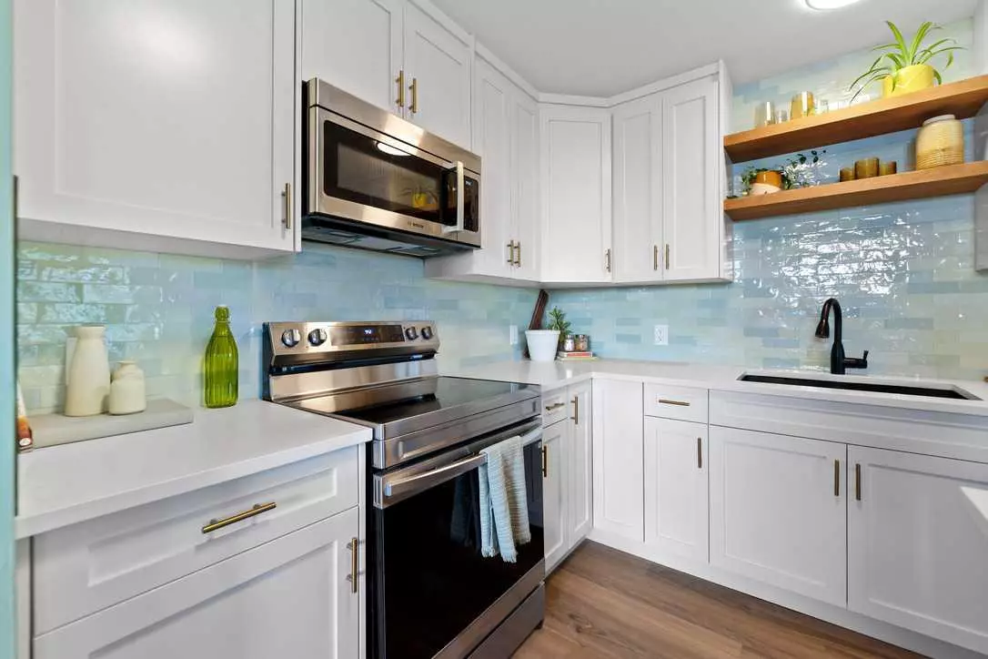 Calgary, AB t2w3j5,3709 Cedarille DR SW
