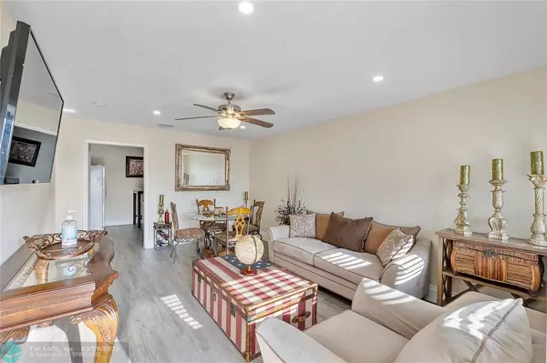 Lauderhill, FL 33313,1301 NW 58th Ave #2