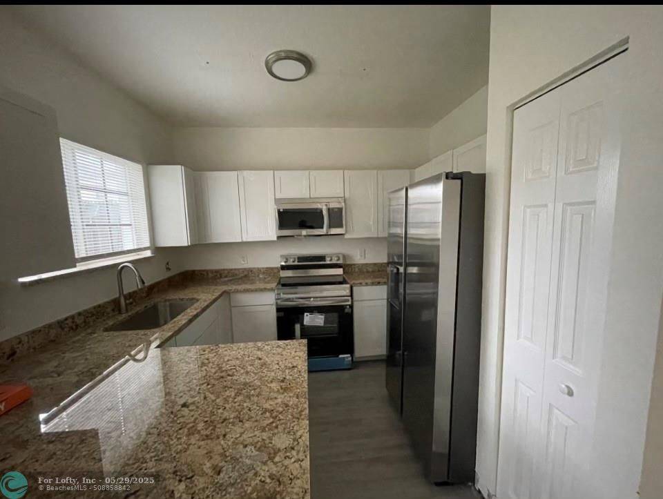 Homestead, FL 33033,2730 NE 4th St #106