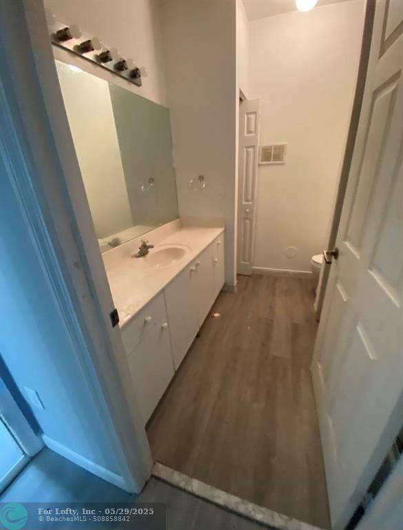 Homestead, FL 33033,2730 NE 4th St #106