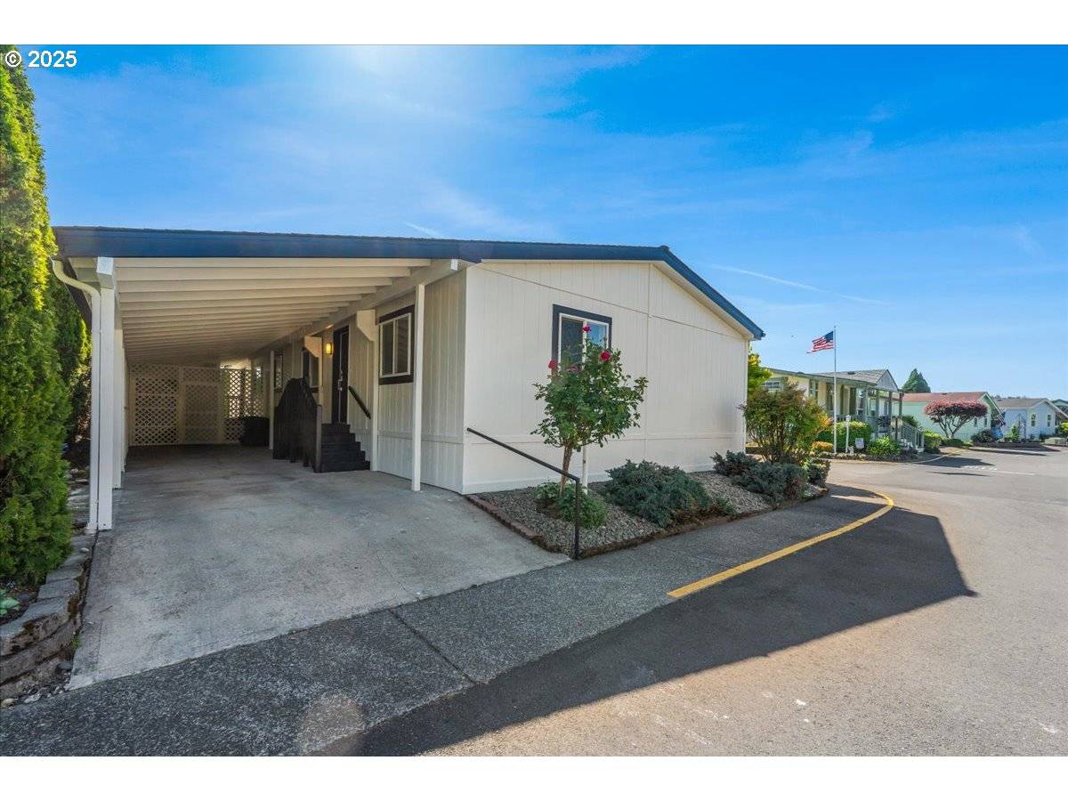 Woodland, WA 98674,369 Gun Club RD #117