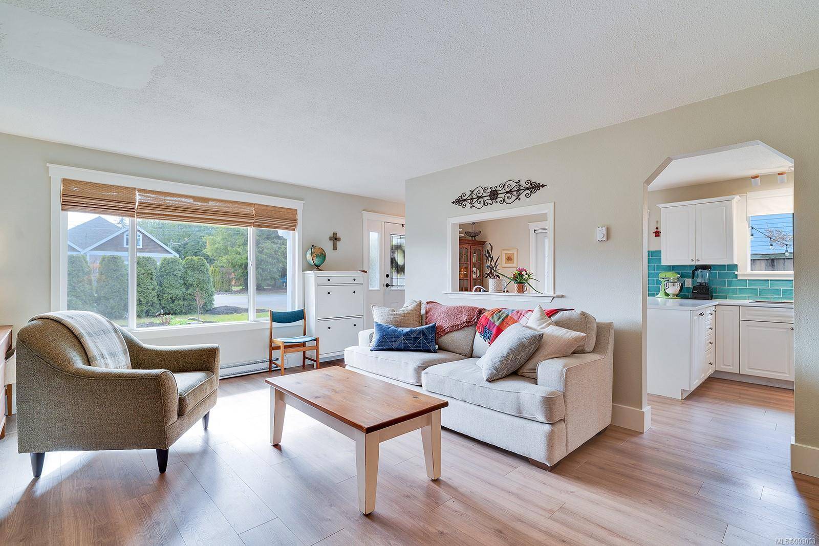 Qualicum Beach, BC V9K 1S3,233 Fourth Ave W