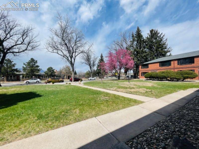 Colorado Springs, CO 80907,2443 Paseo RD