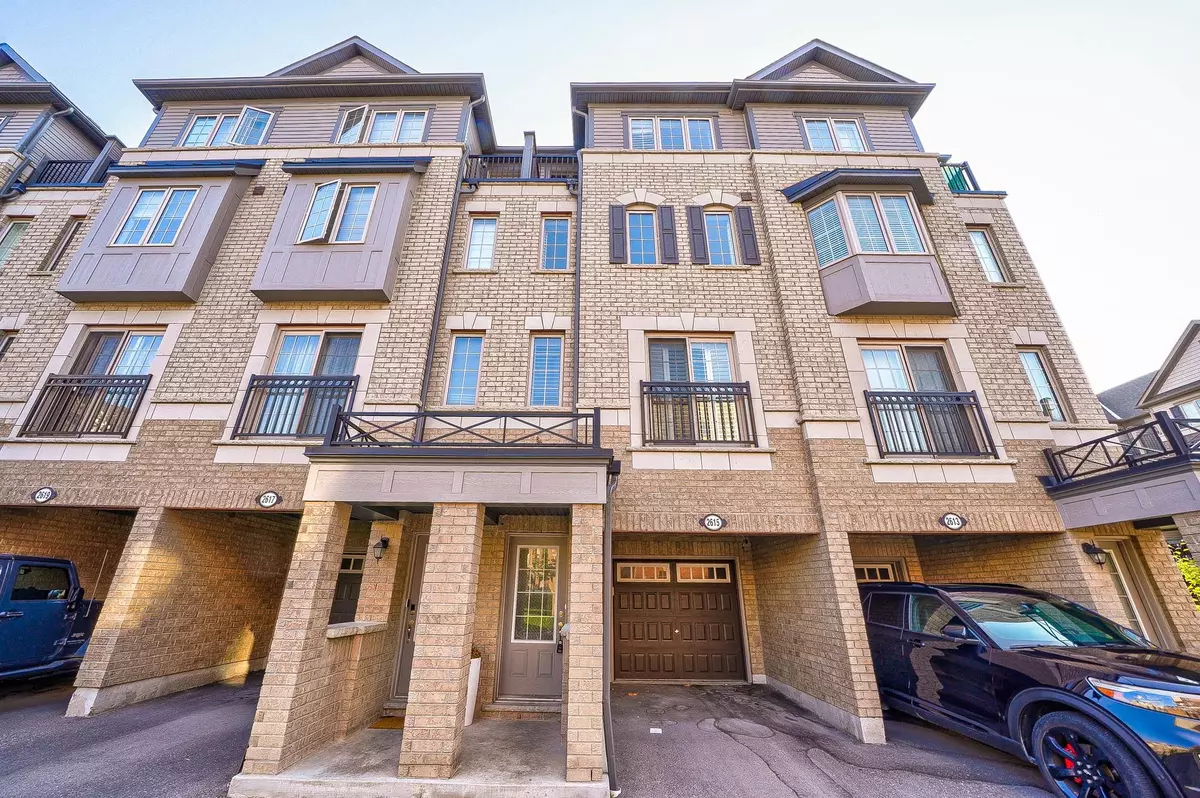 Oshawa, ON L1L 0M7,2615 Eaglesham PATH