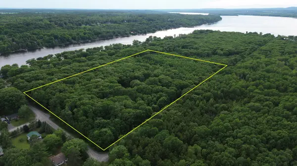 125 Ritchie AVE, Constance Bay - Dunrobin - Kilmaurs - Woodlawn, ON K0A 3M0