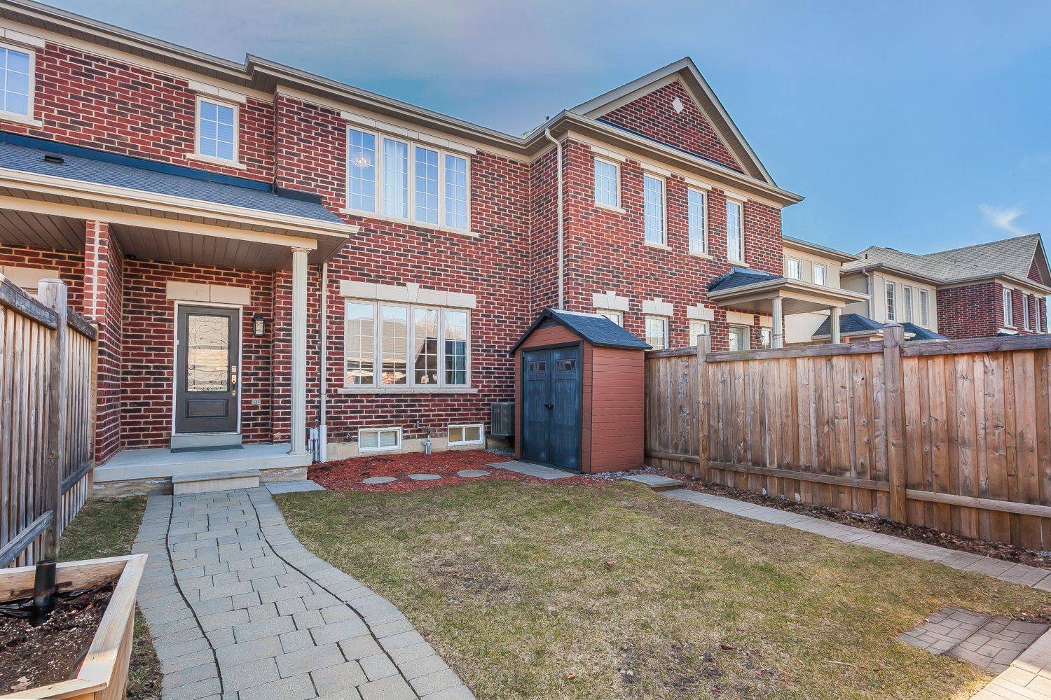 Markham, ON L6B 0V6,69 Vettese CT