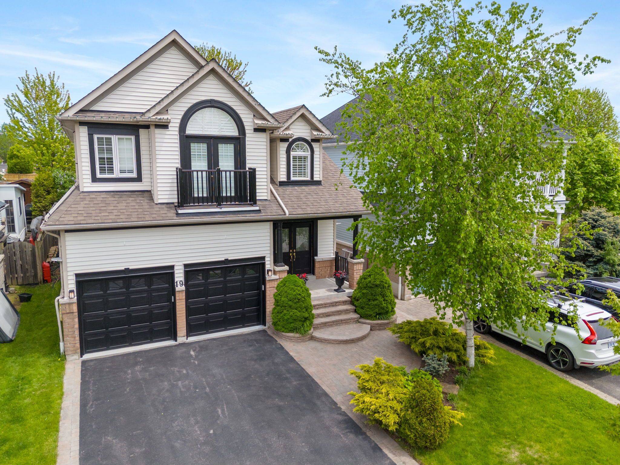 Whitby, ON L1N 9V6,19 Havenwood PL