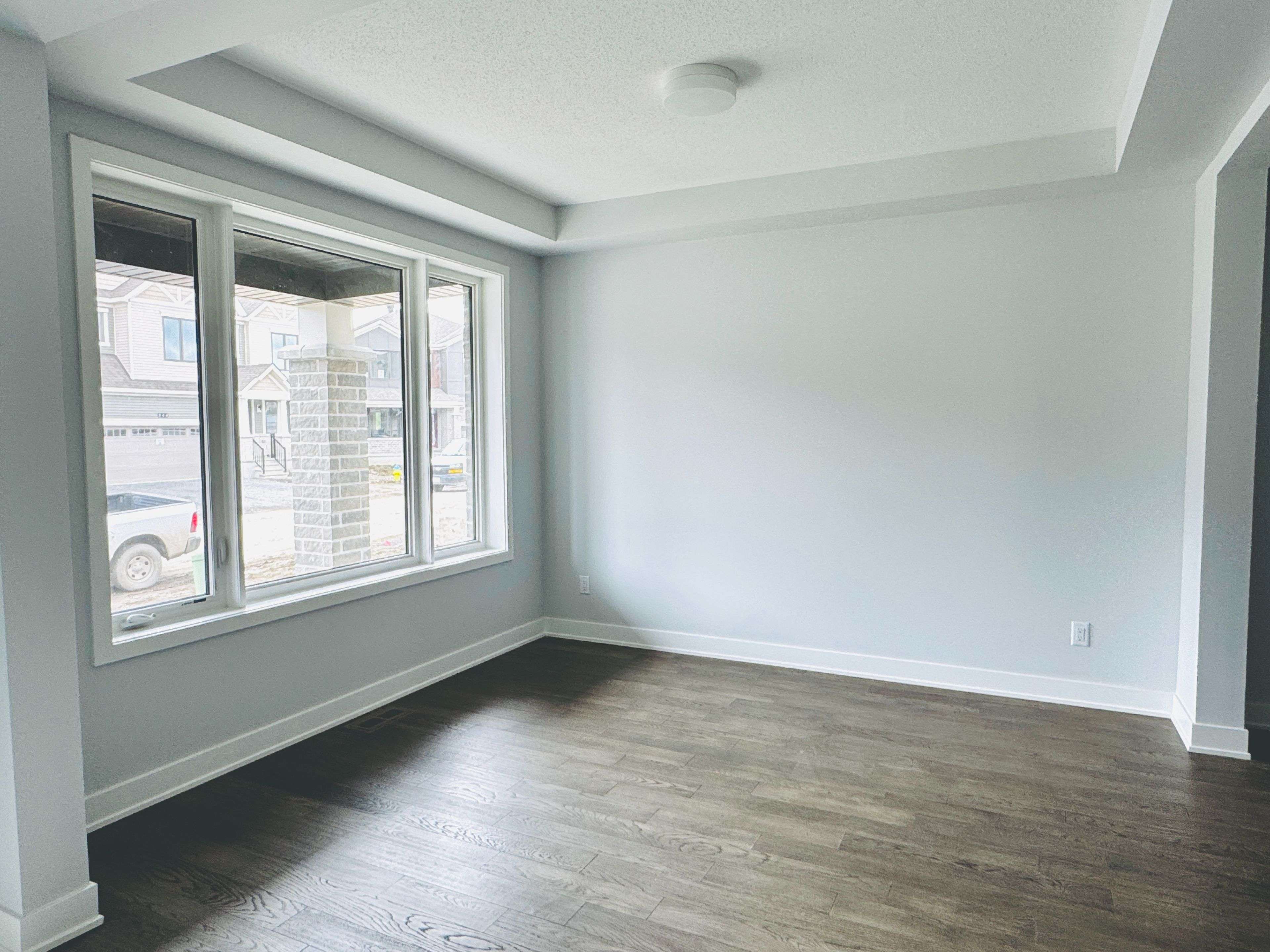 Stittsville - Munster - Richmond, ON K0A 2Z0,845 PEARLY EVERLASTING CRES