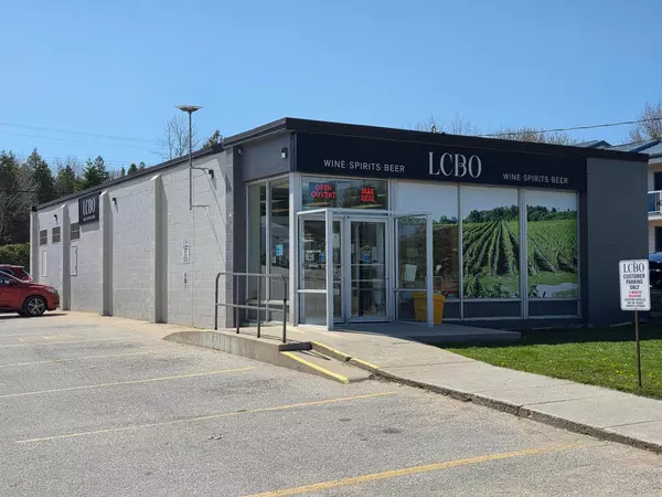 Northern Bruce Peninsula, ON N0H 2R0,23 Brock ST