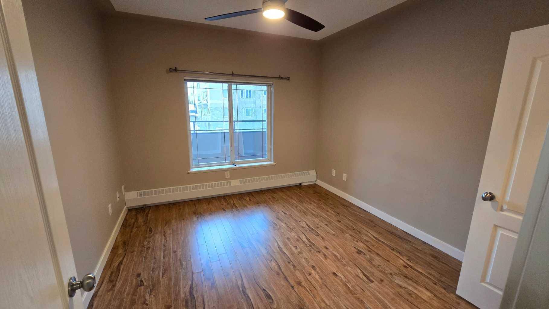 Calgary, AB t3h 5x4,20 Discovery Ridge Close Southwest #240