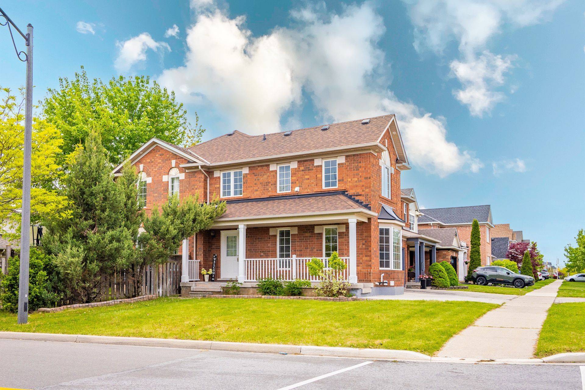 Milton, ON L9T 6G8,660 Armstrong BLVD