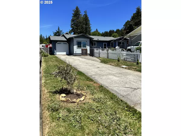 Brookings, OR 97415,818 FAWN DR