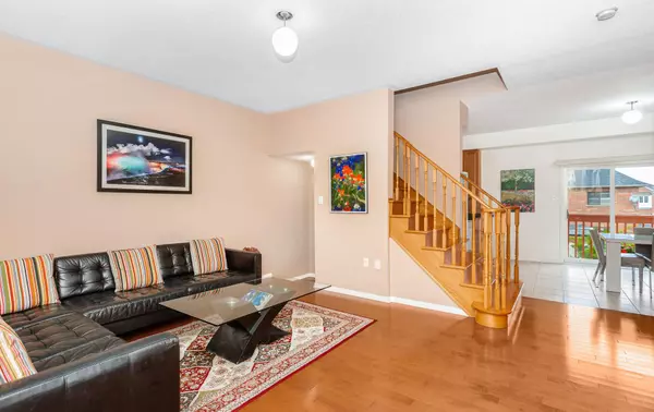 Mississauga, ON L5W 1S2,6607 Jazzy Mews