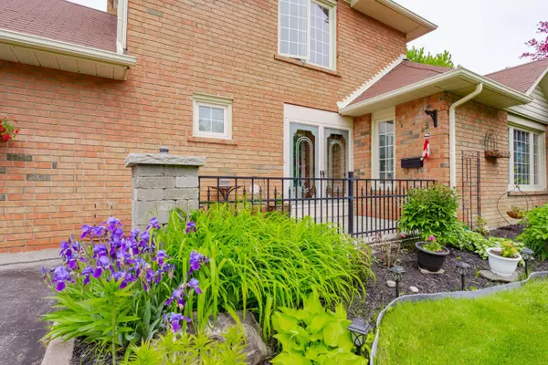 Brampton, ON L6Z 1W6,7 Wadsworth CIR