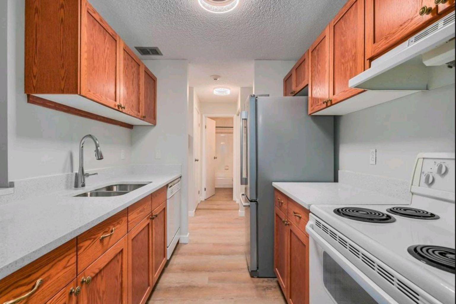 Calgary, AB T3C 3T9,550 Westwood DR Southwest #310