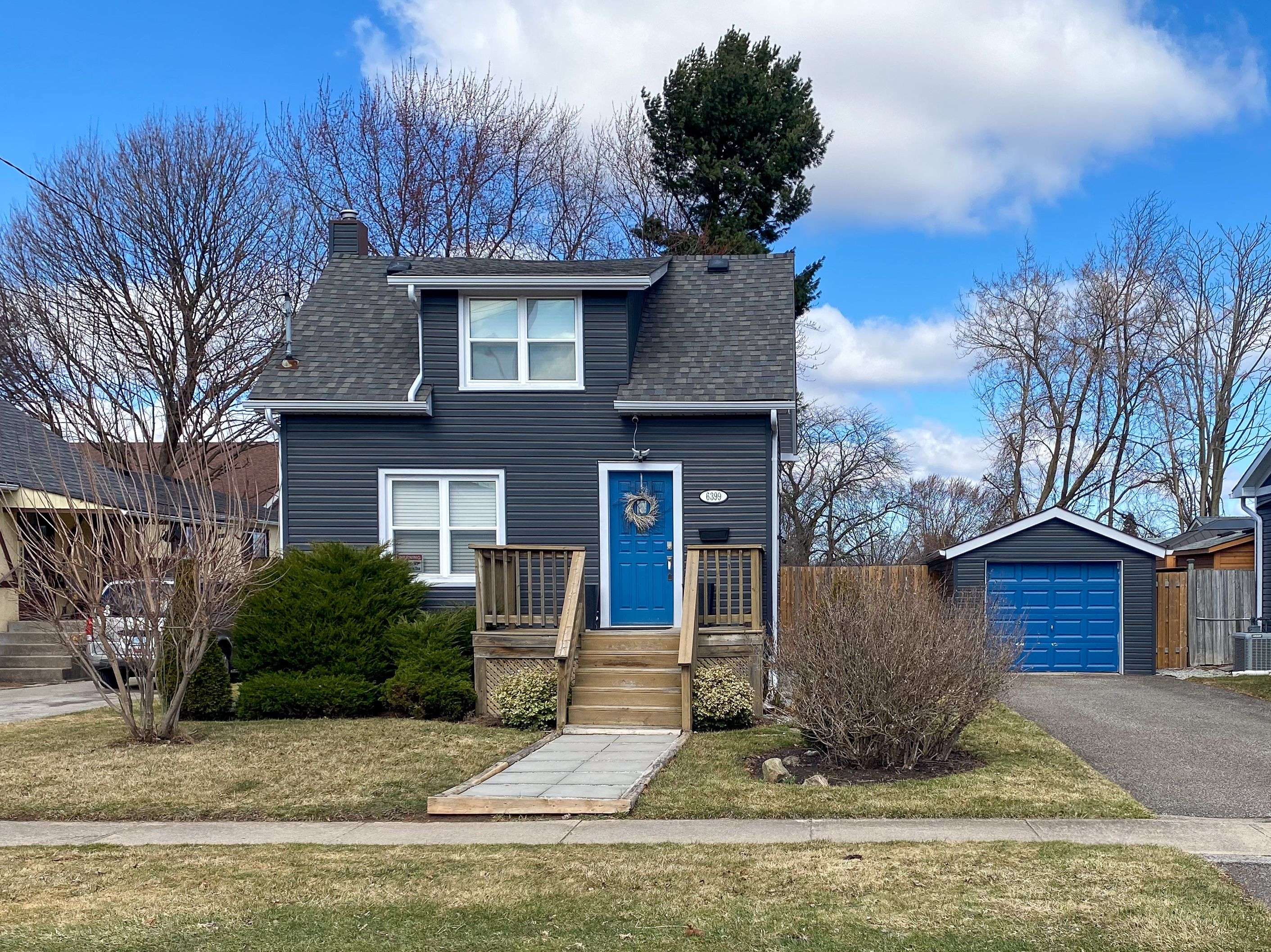 6399 Bellevue ST, Niagara Falls, ON L2E 1Y9