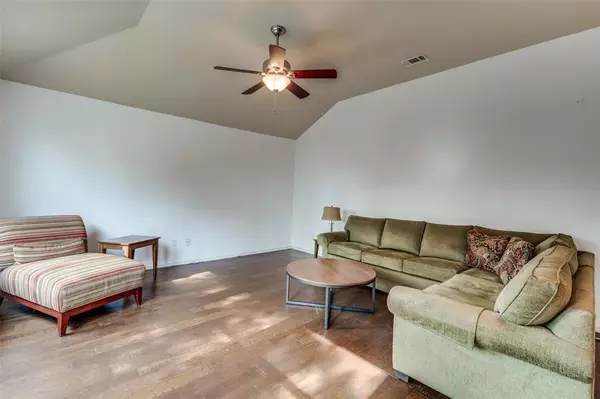 Denton, TX 76208,3320 Capetown Drive