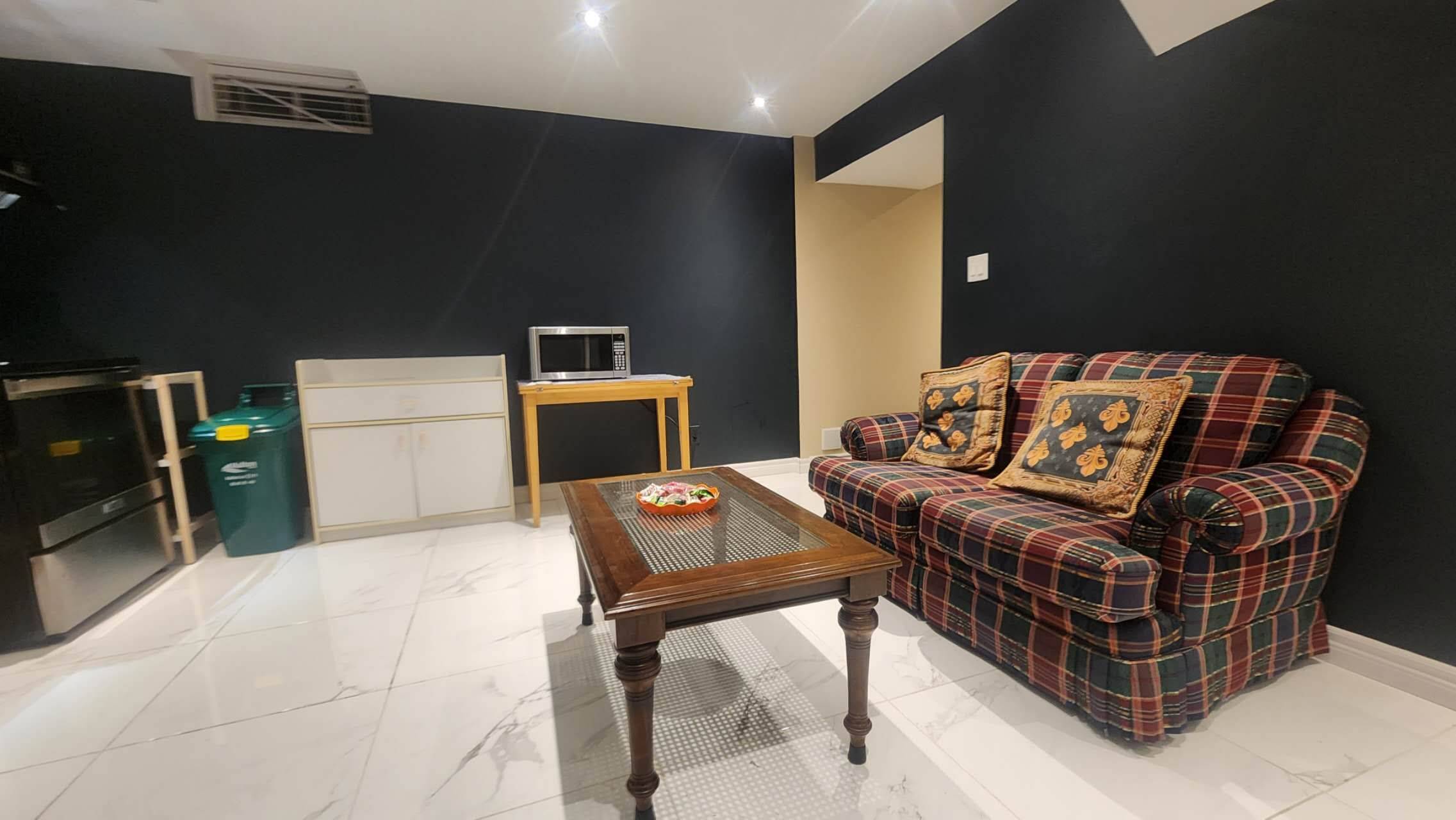 Oakville, ON L6H 0B9,1305 Kestell BLVD #(Bsmnt)
