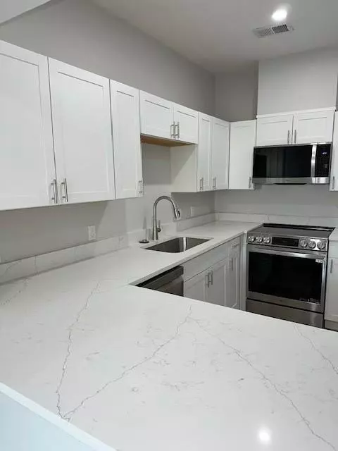 Dallas, TX 75248,5310 Keller Springs Road #135