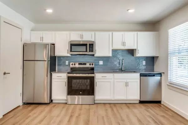 1001 N Crawford Street #A3, Dallas, TX 75203