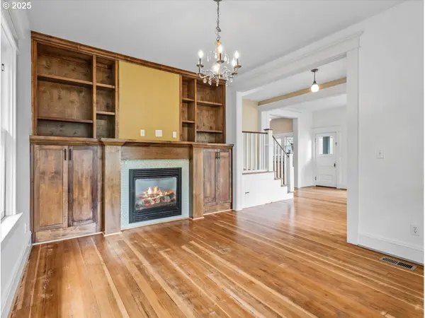 1721 22ND AVE, Forest Grove, OR 97116