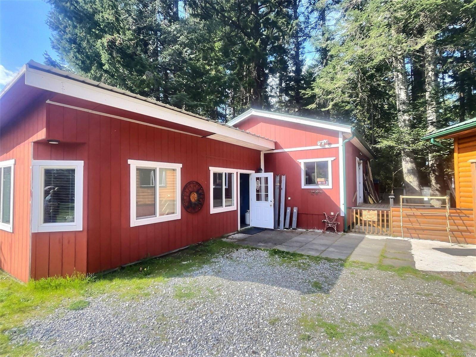 Campbell River, BC V9H 1E6,2220 Salmon Point Rd