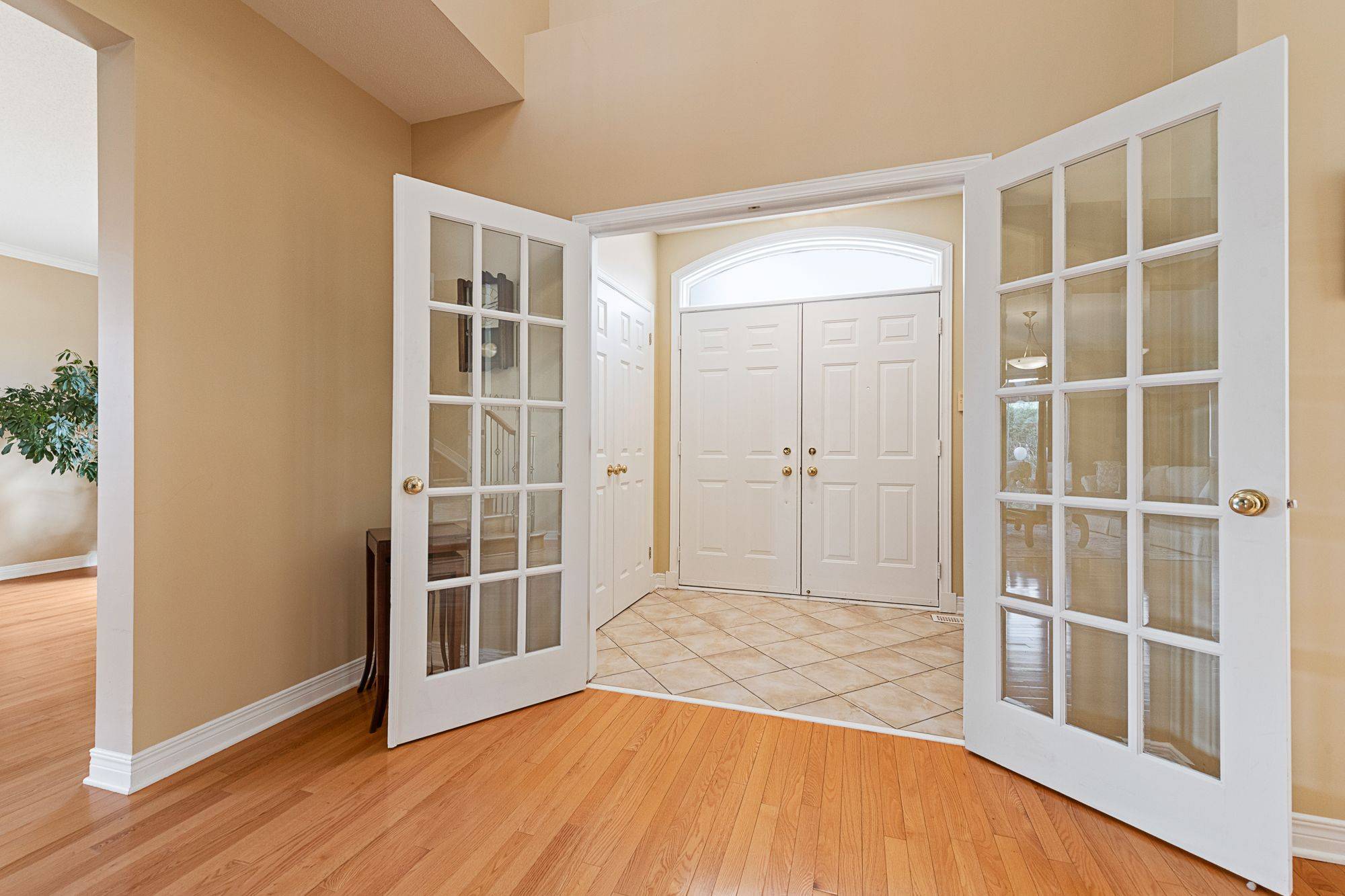 Kanata, ON K2K 3N2,67 Manning CT