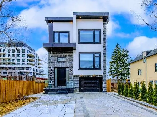 Toronto C04, ON M6B 1Z2,517 Glencairn AVE