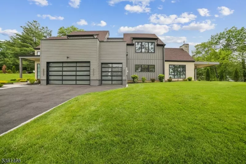 Westfield Town, NJ 07090,667 4Th Ave