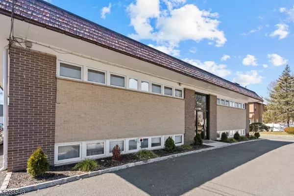 Roselle Park Boro, NJ 07204,744 Galloping Hill Rd